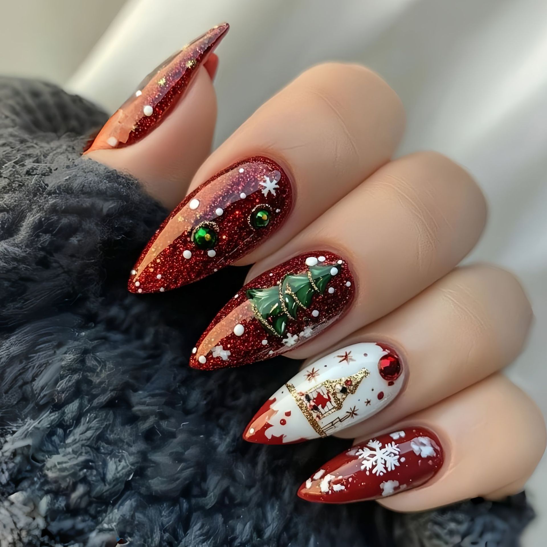 Medium fake nails for Christma - Nail Art Fake review and price